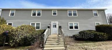 Main picture of 1 Hamel Ave