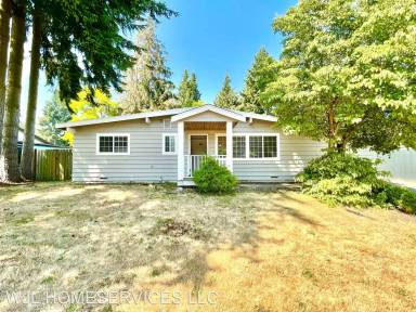 Main picture of 7824 NE 144th St