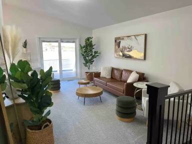Main picture of 2334 Hyacinth Dr