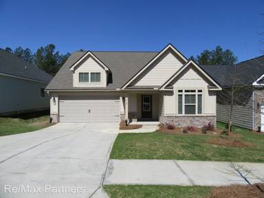 Main picture of 405 Yellow Pine Trl