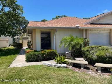 Main picture of 345 Oak Haven Dr