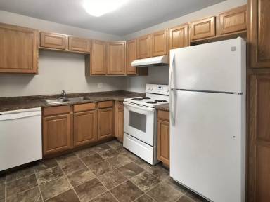 Main picture of 2010 10th Ave E