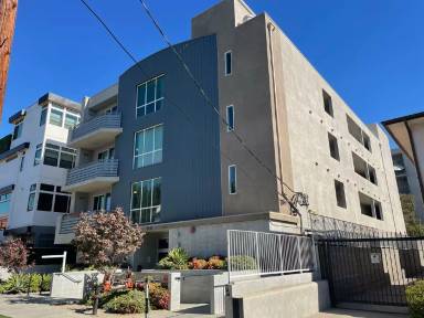 Main picture of 1432 N Curson Ave