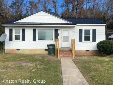 Main picture of 1706 Cedar Ln