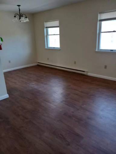 Main picture of 701 N Spring St