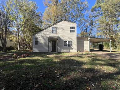 Main picture of 66 Blalack St
