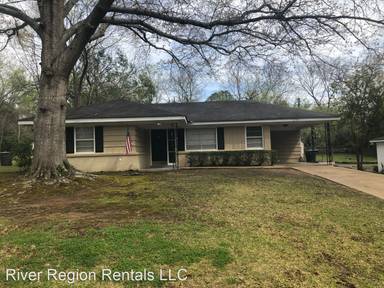 Main picture of 2165 Meadow Lane Dr