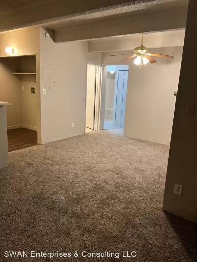Main picture of 1011 S Ironton St