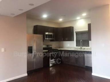 Main picture of 16 Regina St