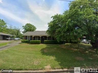 Main picture of 4612 Lawnwood Dr