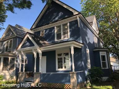 Main picture of 927 Sherburne Ave
