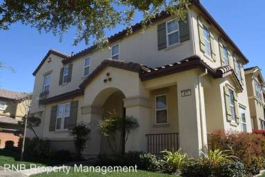 Main picture of 470 Wapello Cir