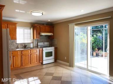 Main picture of 1064 48th St