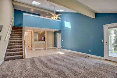 Main picture of 606A Sunflower St