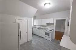 Main picture of 365 Washington St