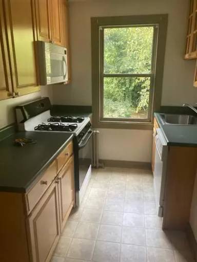 Main picture of 1400 Kenmore Ave