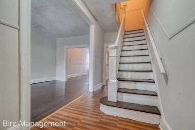 Main picture of 2813 Presbury St