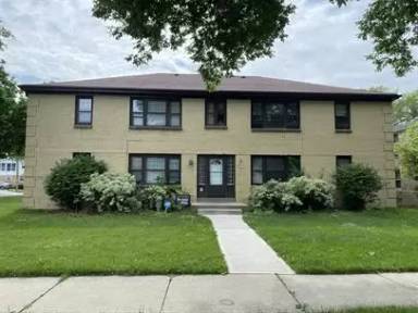 Main picture of 3705 N 38th St