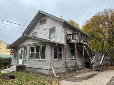 Main picture of 1109 42nd St