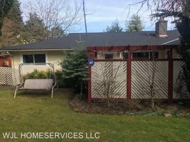 Main picture of 14004 NE 74th St