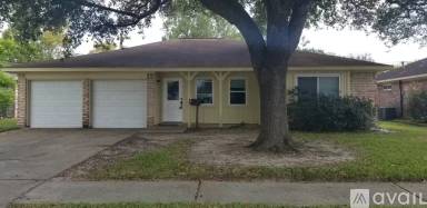 Main picture of 4433 College Park Dr