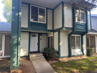 Main picture of 151 Fairgrounds Dr