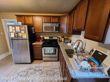 Main picture of 1825 Fairmount Ave