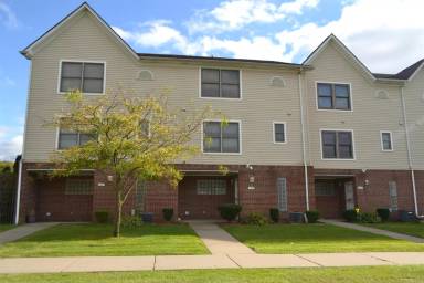 Main picture of 127 W Euclid St