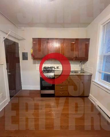 Main picture of 37 E Philadelphia Ave