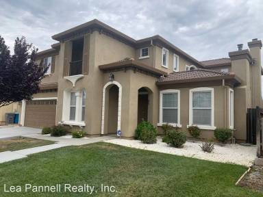 Main picture of 233 Sage Sparrow Cir