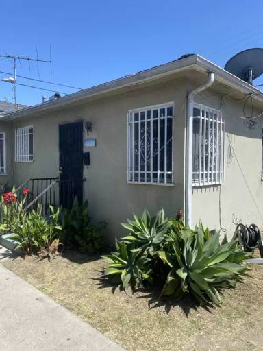 Main picture of 4364 Ascot Ave