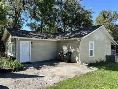 Main picture of 2915 Washington Pike