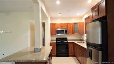 Main picture of 1498 NE 179th St