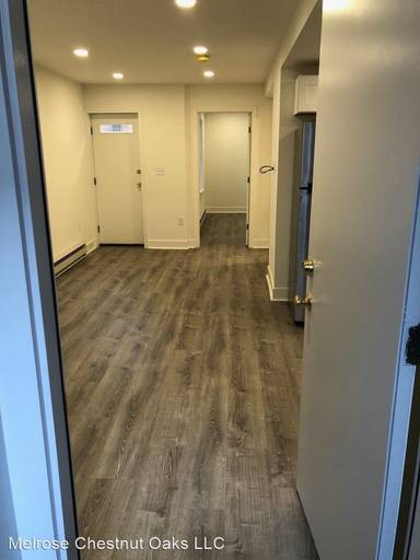 Main picture of 56 Melrose St
