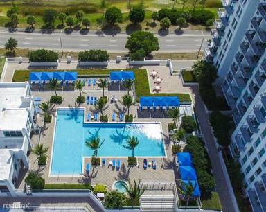 Main picture of The Edge West Palm Beach