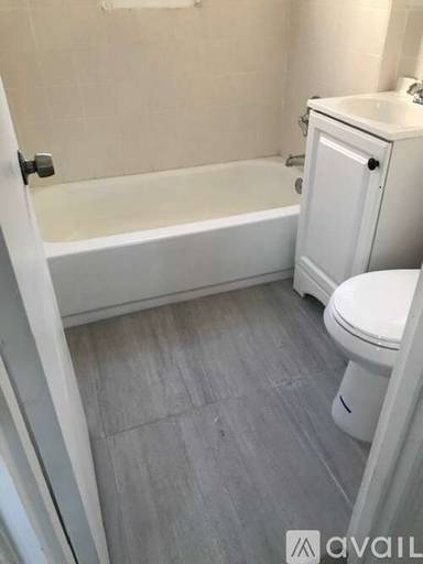 Main picture of 1232 W 36th St