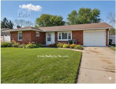 Main picture of 1112 Skylark Dr