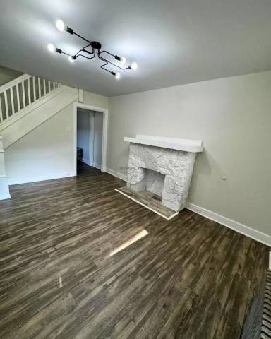 Main picture of 226 S 18th St