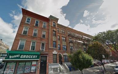 Main picture of 631 Grand Ave