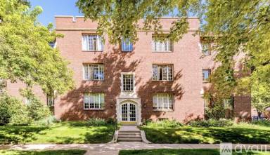 Main picture of 1410 Vine St