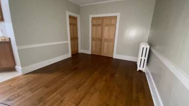 Main picture of 135 Broadway