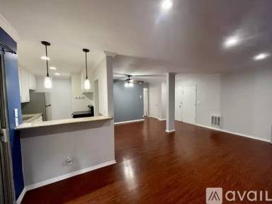 Main picture of 5674 Windsor Way