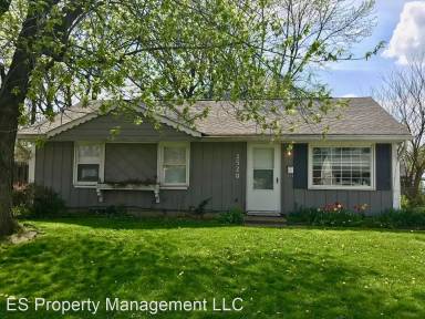 Main picture of 2520 N Boehning St