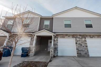 Main picture of 547 Tiller Ave