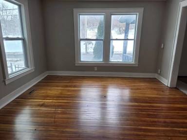 Main picture of 1014-1016 Hawley Ave