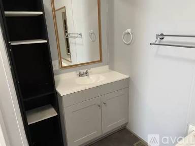 Main picture of 208 Silver Fir Ct
