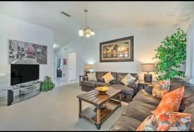 Main picture of 1002 Russel Ridge Ct