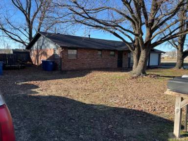 Main picture of 1402 SE P St
