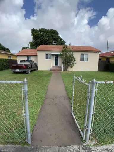 Main picture of 3455 NW 14th St