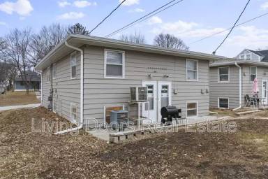 Main picture of 344 S 5th St